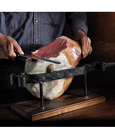 2 - VERONI Jambon de Parme "Pelatello" AOP pressé - 1/1 pièce, environ 5,6 kg - désossé, sans couenne et jarret - affinage 1