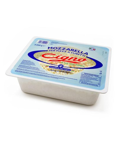 1 - CASEIFICIO DEL CIGNO Mozzarella de vache en cubes 3 kg - DLC 3 semaines